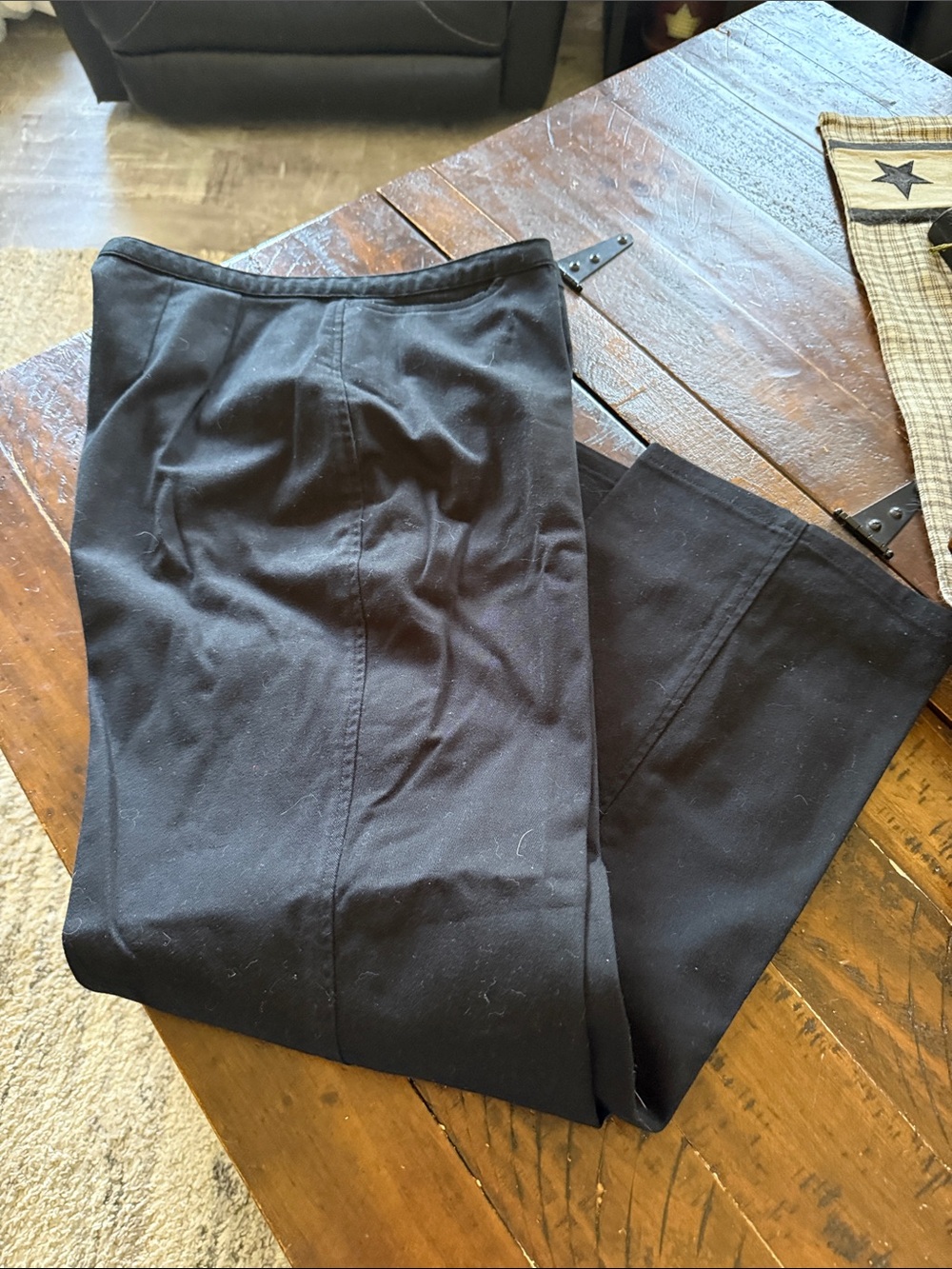 Women’s Black Classic Dress Pants - Tailored Everyday Style